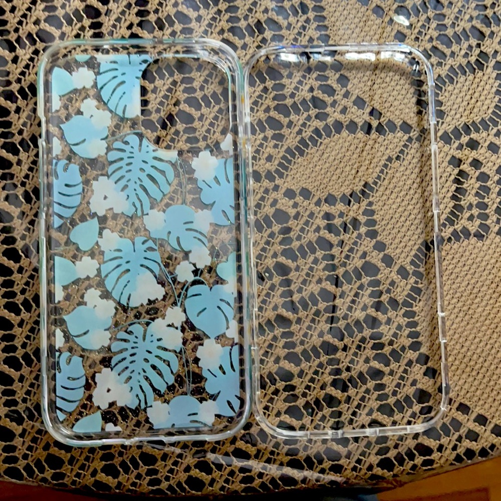 12 pro max case 🌸 - Picture 2 of 6